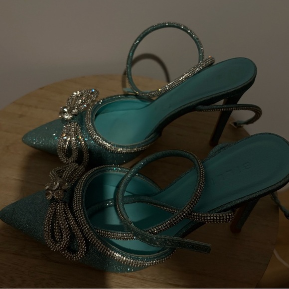 Billini Blue Heels - Picture 1 of 2